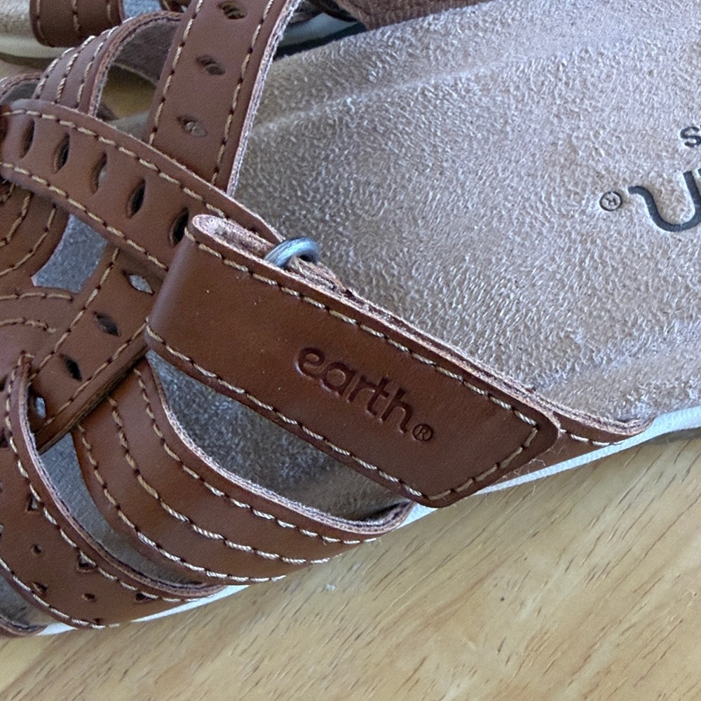 Earth Origins Sassoni Womens Sandals Size 7 Brown - Picture 7 of 16